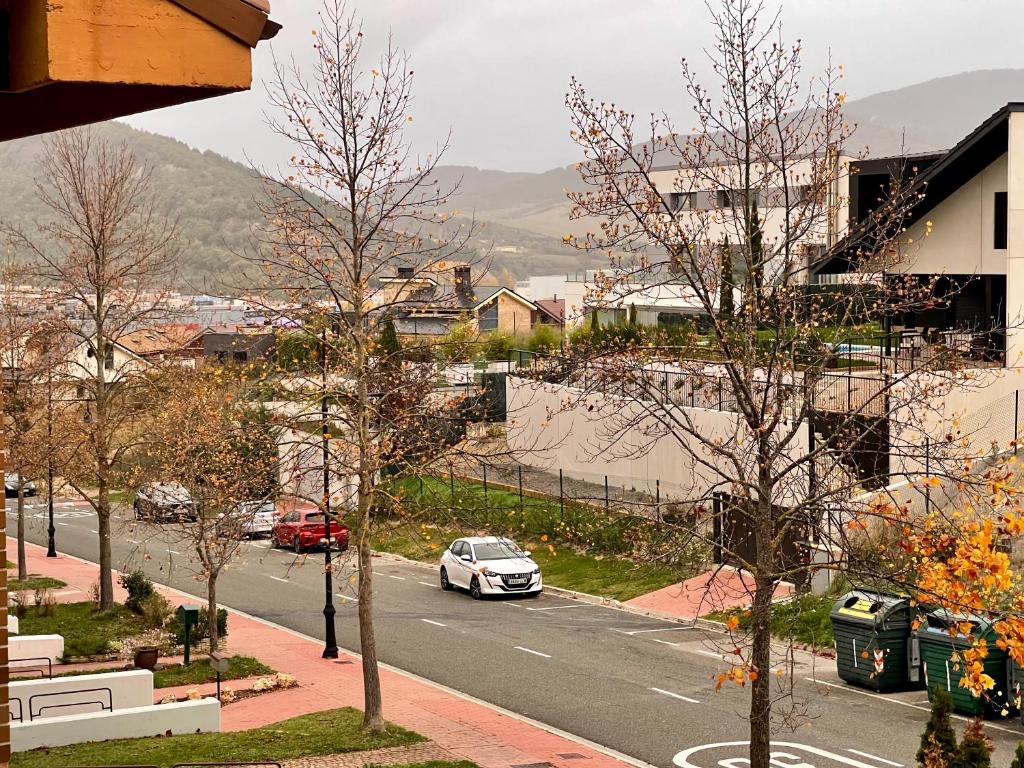 Estilosa casa golf reservar