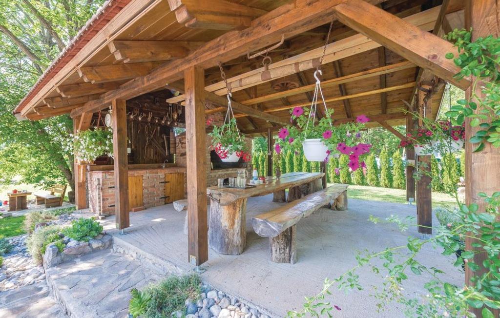 Fotografia z galérie ubytovania Kuća za odmor Josip v destinácii Gospič