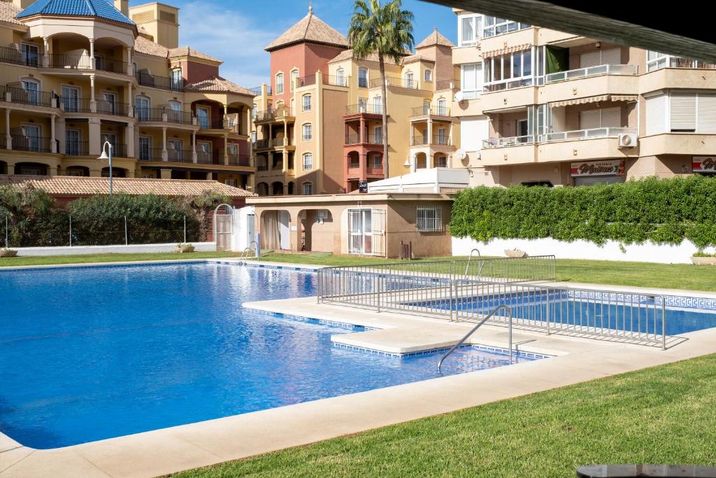 Bazén v ubytování Torrox Beach - Goldküste nebo v jeho okolí