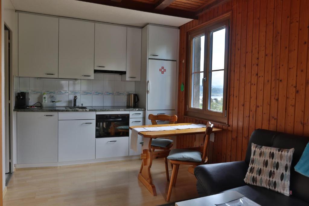 Kuchyň nebo kuchyňský kout v ubytování Hof Oberprehl