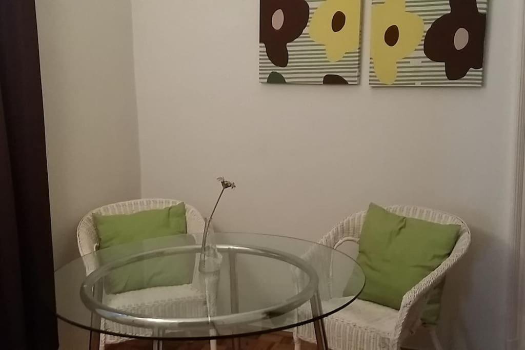 Posedenie v ubytovaní AIRAM Apartment CENTER BUDAPEST 120m2