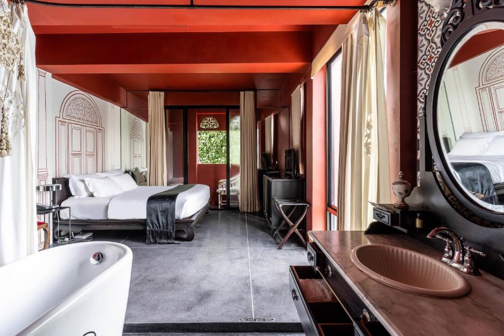 Amdaeng Bangkok Riverside Hotel - Resim 9