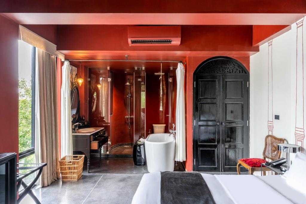 
Deluxe Double Room with Balcony
