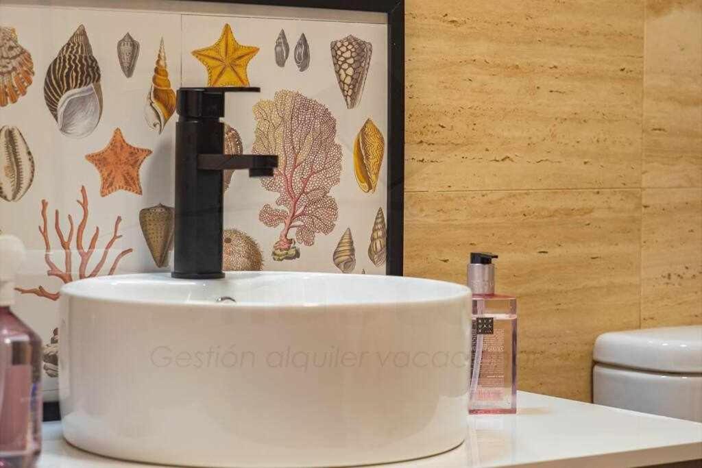 A bathroom at Silmo Ático By Silastur