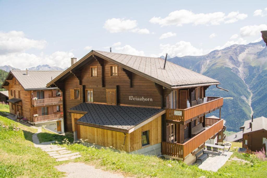 Nespecifikovaný výhled na hory nebo výhled na hory při pohledu z apartmánu