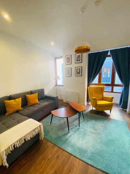 Posezení v ubytování Lavaderu Apartamento