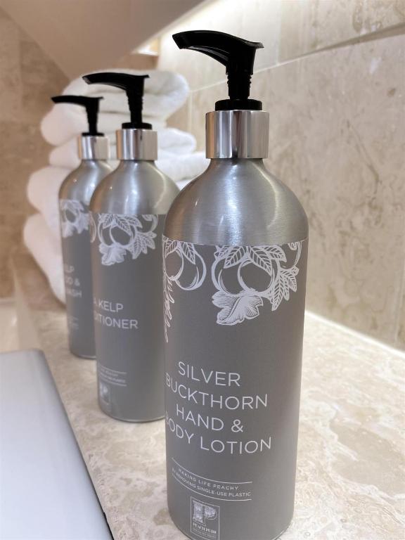 Bear and Ragged Staff - Resim 23