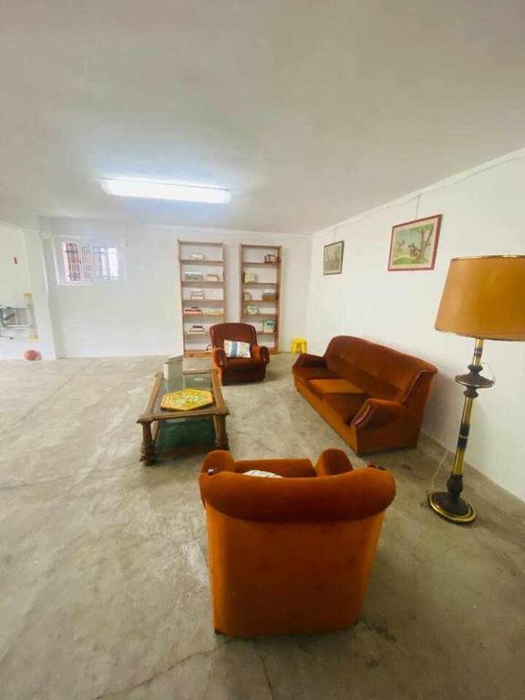 Posezení v ubytování La FayonaRelax y desconexión al lado de Gijon