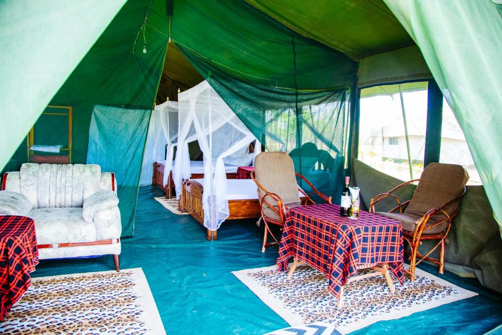 Booking.com: الخيام الفخمة Mikumi Nalika Tented camp , Mikumi, تنزانيا .  احجز فندقك الآن!