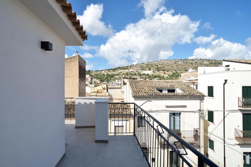 Nespecifikovaný výhled na hory nebo výhled na hory při pohledu z apartmánu