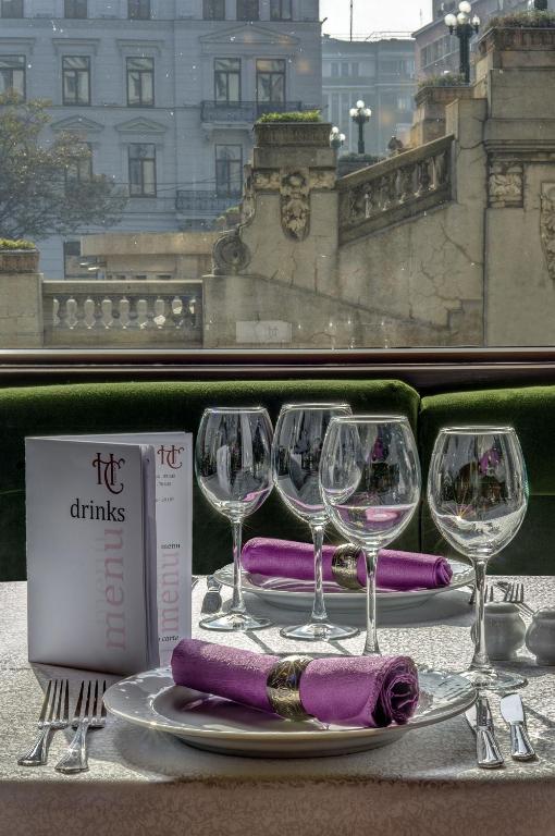 Nápoje v ubytování Capitol Hotel