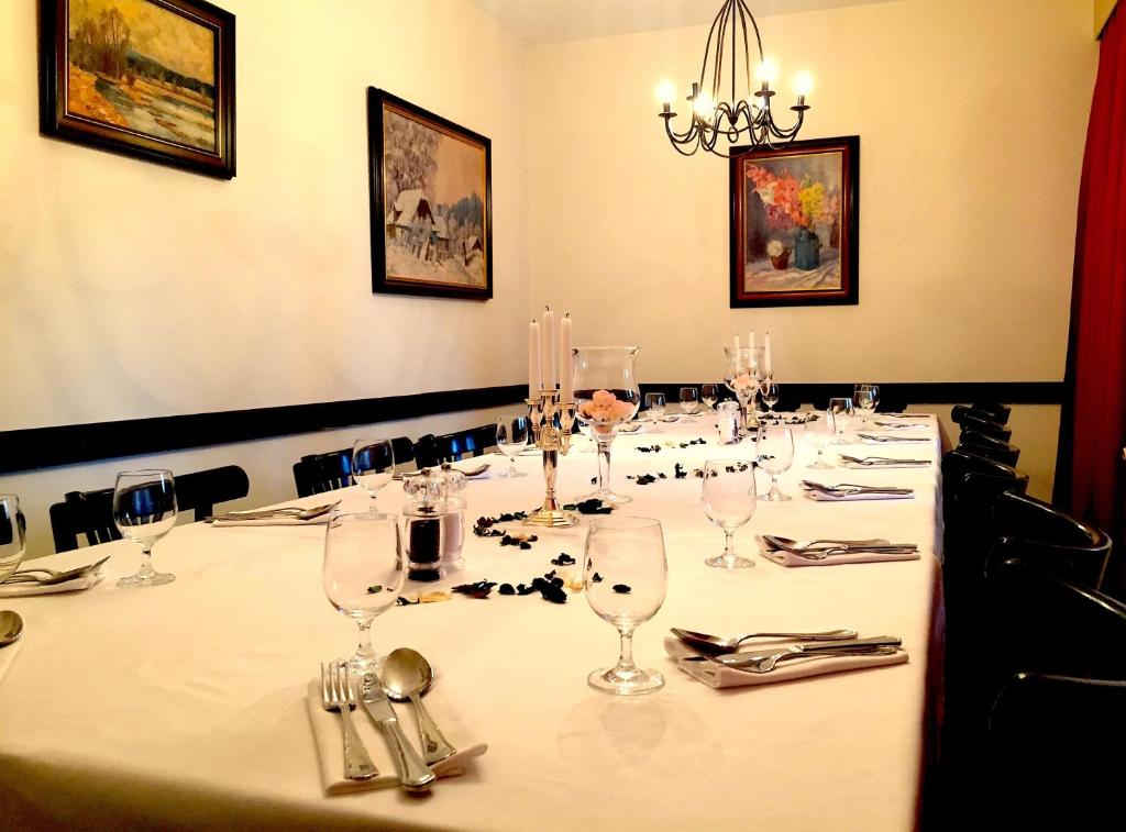 Nápoje v ubytování Hotel Leopold Račín