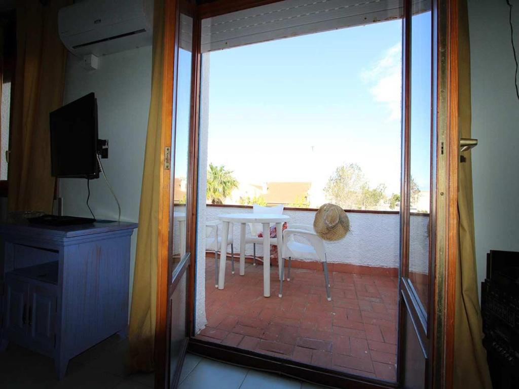 Balkón alebo terasa v ubytovaní Perfecto apartamento cerca del mar, ¡Mascotas bienvenidas! WiFi gratis, aire acondicionado opcional - ES-184-41