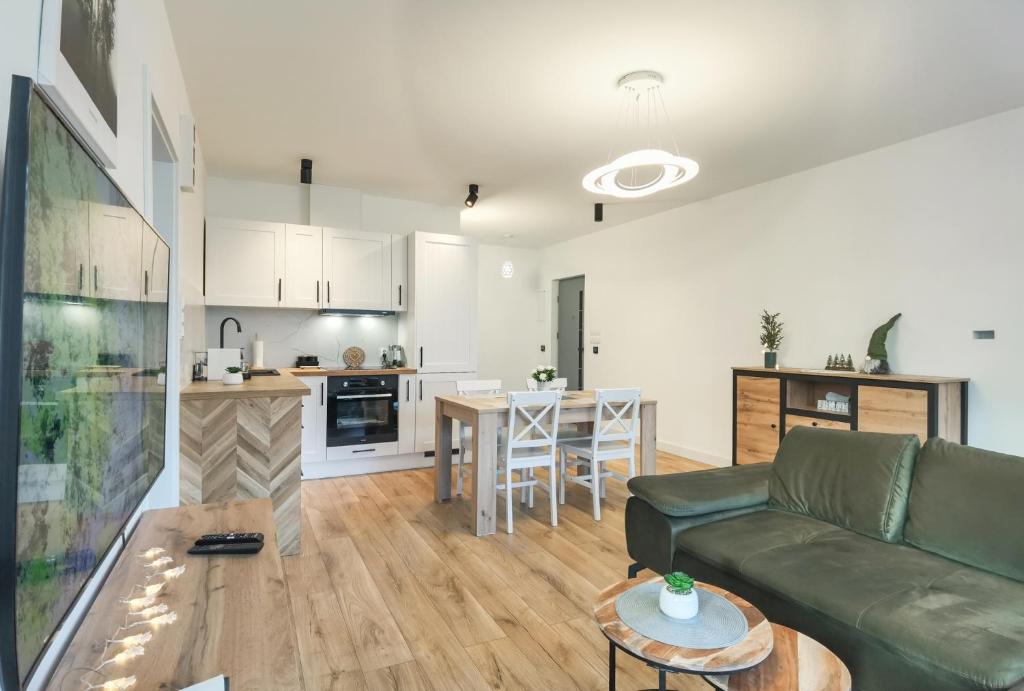 Kuchnia lub aneks kuchenny w obiekcie Apartament Green Forest