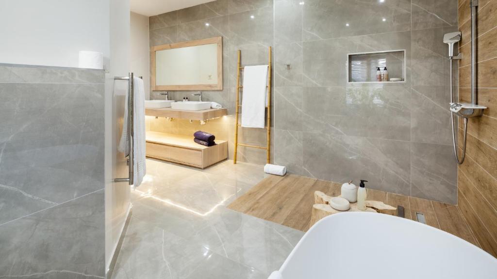 Beachfront Penthouse Ballito, Ballito