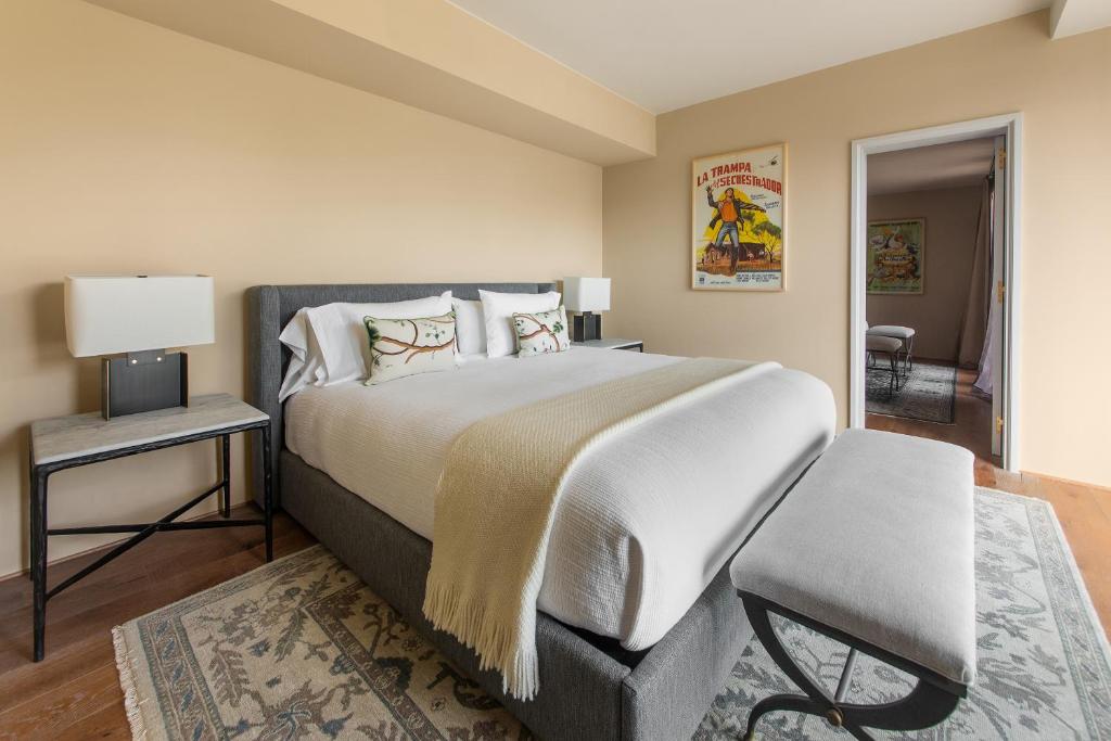 Hotel Montevideo - Leading Hotels of the World - Aile Süiti