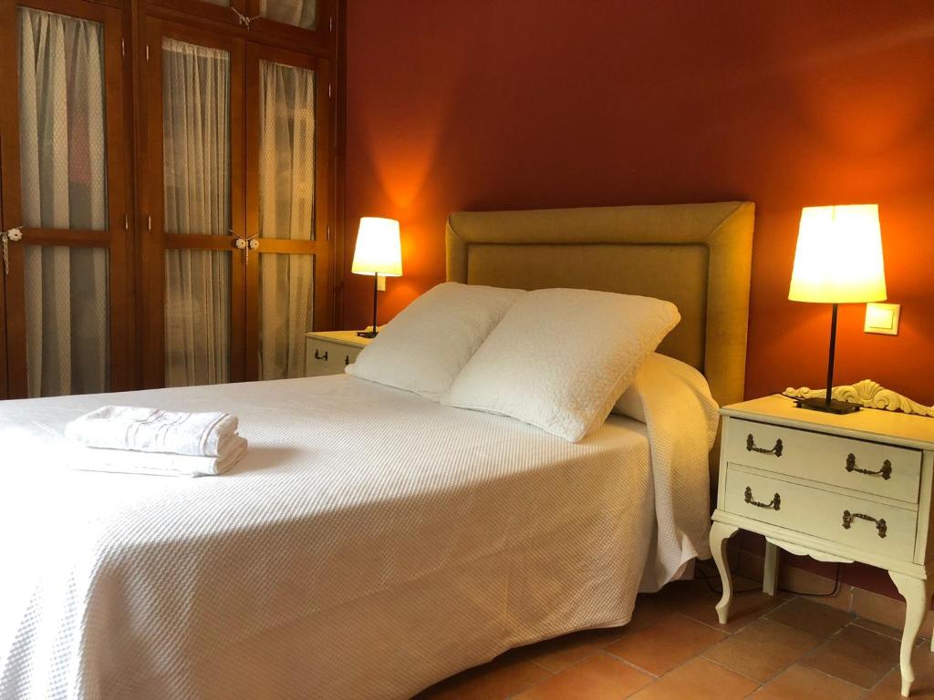 A bed or beds in a room at Nueva Cazorla Mirador Cerro del Escribano