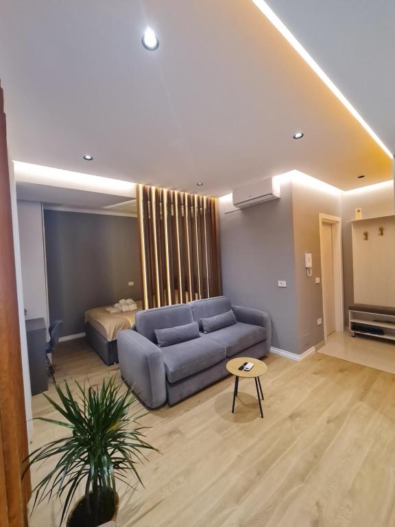 Istumisnurk majutusasutuses Sunny Apartment - Blloku Tirana, near Lake