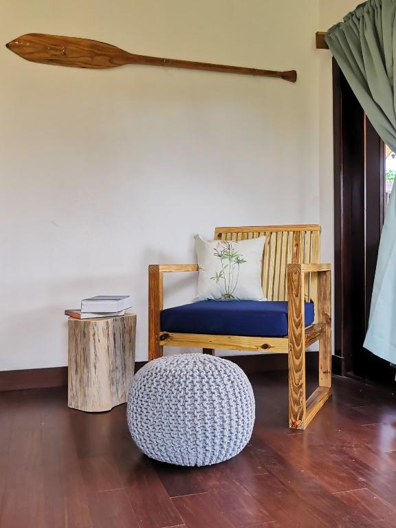 Postel nebo postele na pokoji v ubytování Gatun Lake Lodge Hotel