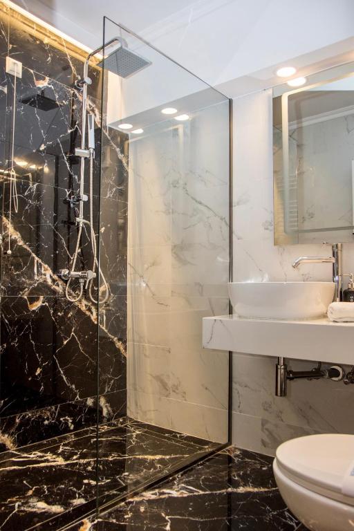 Koupelna v ubytování Arxontiko Hotel