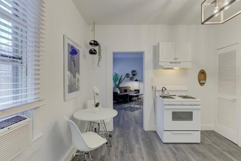 Stunning Memphis Neighborhood Guest House, Memphis (updated prices 2024)