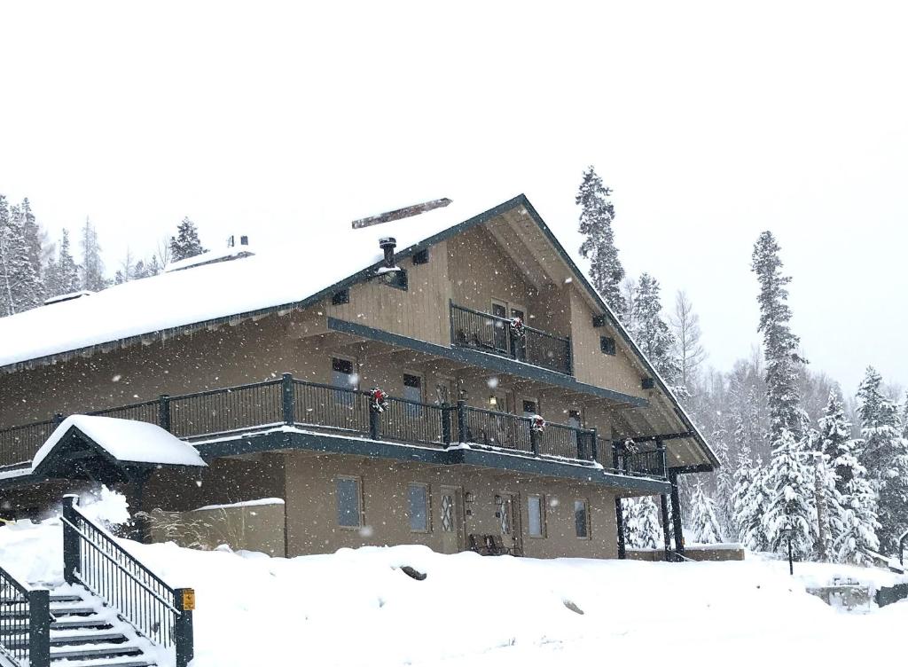 Hideaway Mountain Lodge v zimě