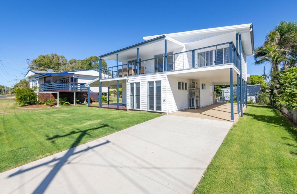 Vacation Home The beach house, Bargara, Australia