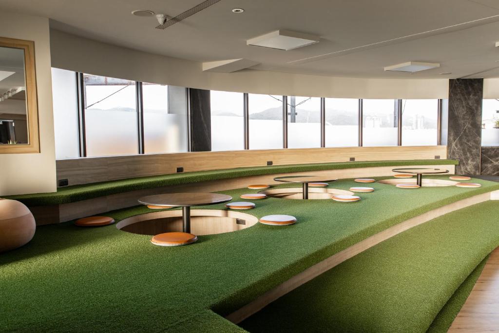 Piljardilaud majutusasutuses Hub Hotel - Songshan Airport Branch
