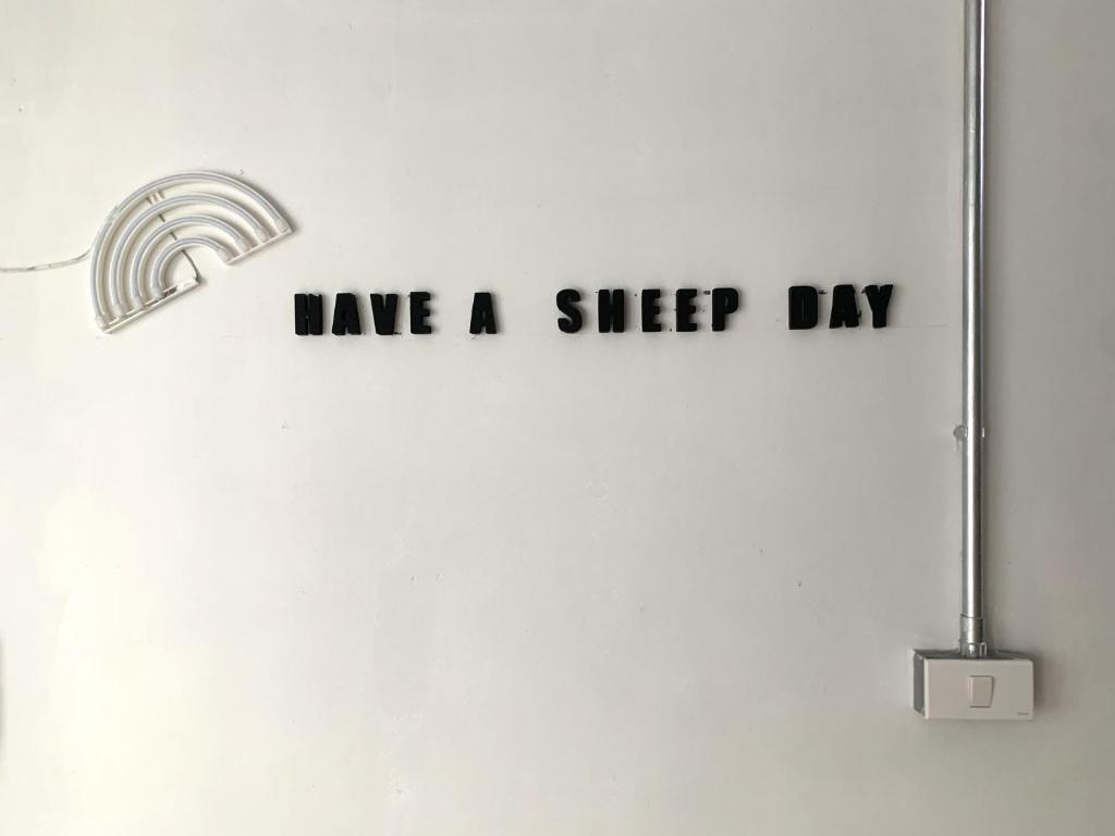 Fotografie z fotogalerie ubytování Sleep Sheep Phuket Hostel SHA ve městě Phuket
