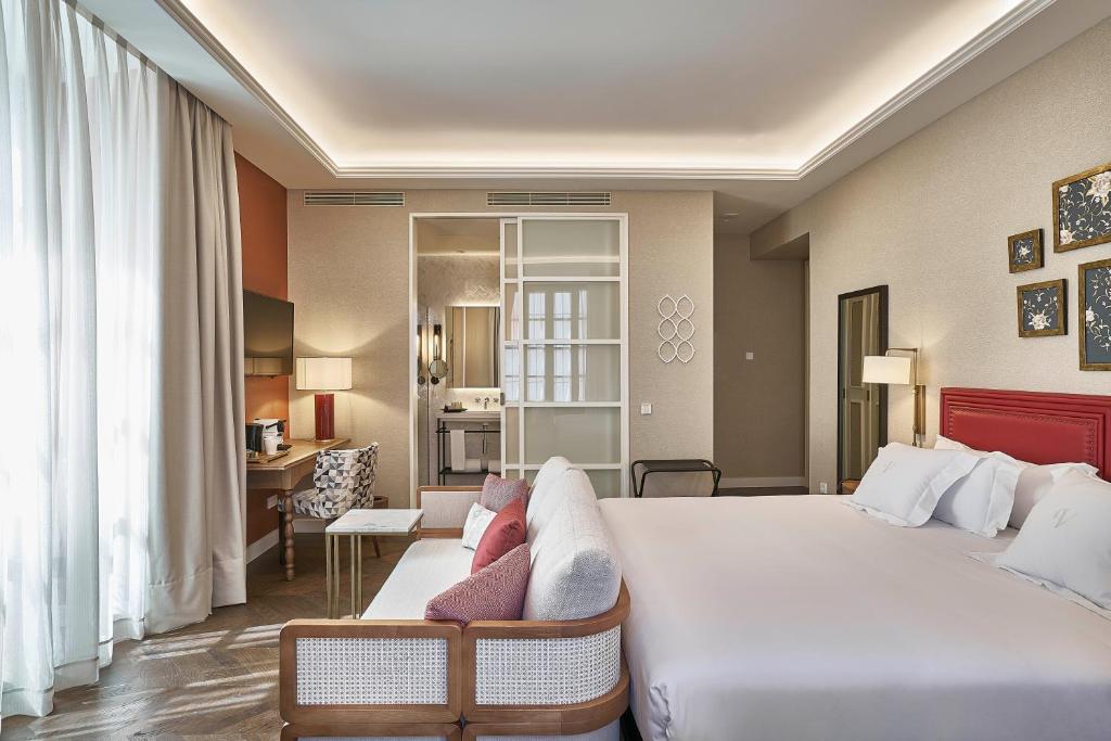 Vincci Molviedro - 13