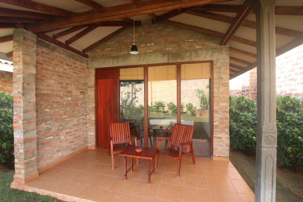 Patio nebo venkovní prostory v ubytování The Coastal Village Cabanas