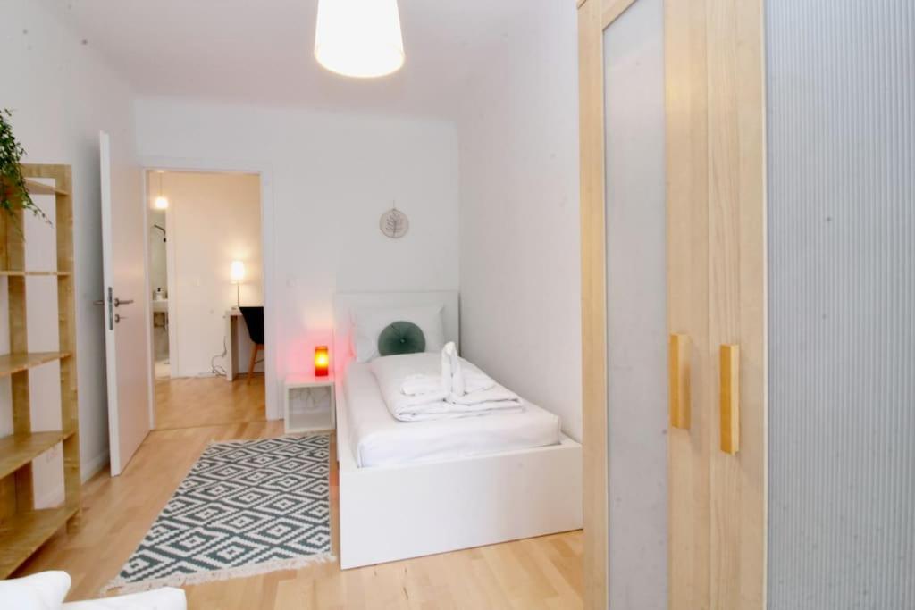Fotografie z fotogalerie ubytování Central Vienna Charm - Comfortable 3-BR Stay ve Vídni