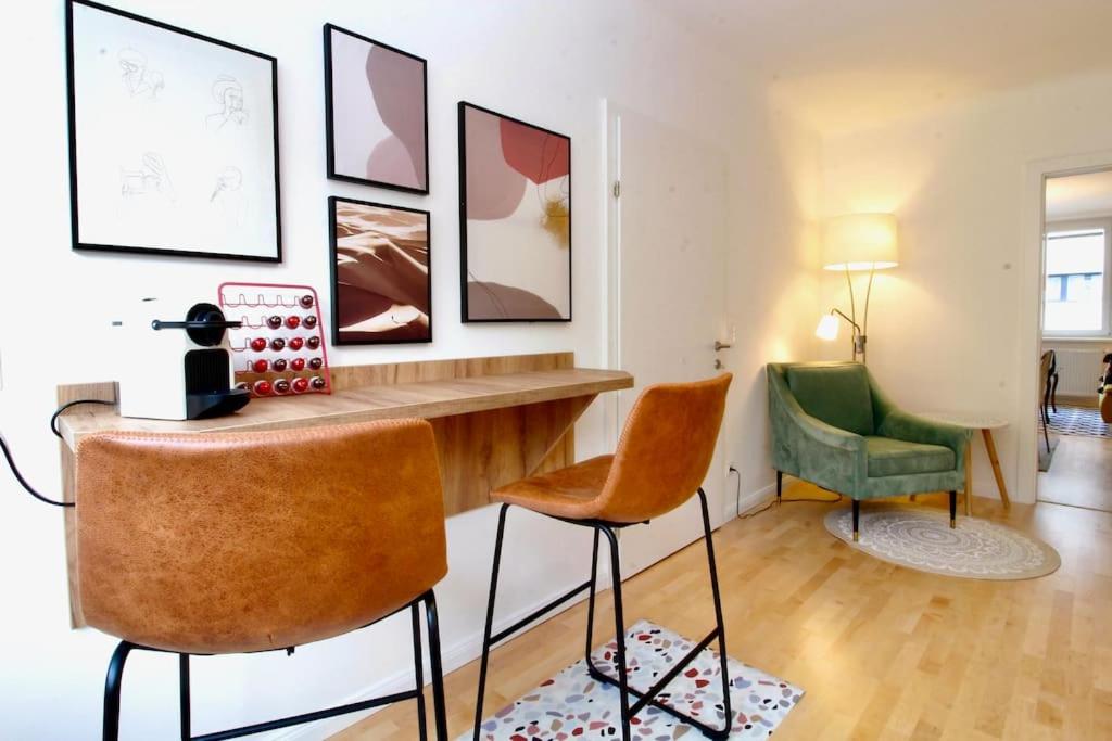 Fotografie z fotogalerie ubytování Central Vienna Charm - Comfortable 3-BR Stay ve Vídni