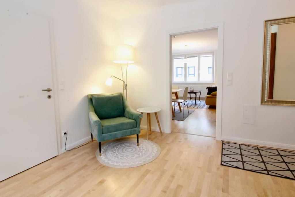 Fotografie z fotogalerie ubytování Central Vienna Charm - Comfortable 3-BR Stay ve Vídni