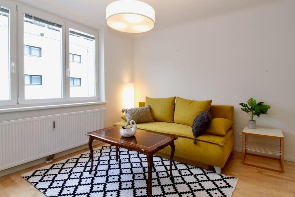 Fotografie z fotogalerie ubytování Central Vienna Charm - Comfortable 3-BR Stay ve Vídni