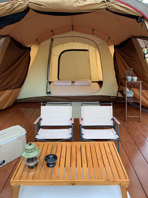 Moosiyard Hometel Khaoyai - Creek And Mountain View Snowpeak Tent