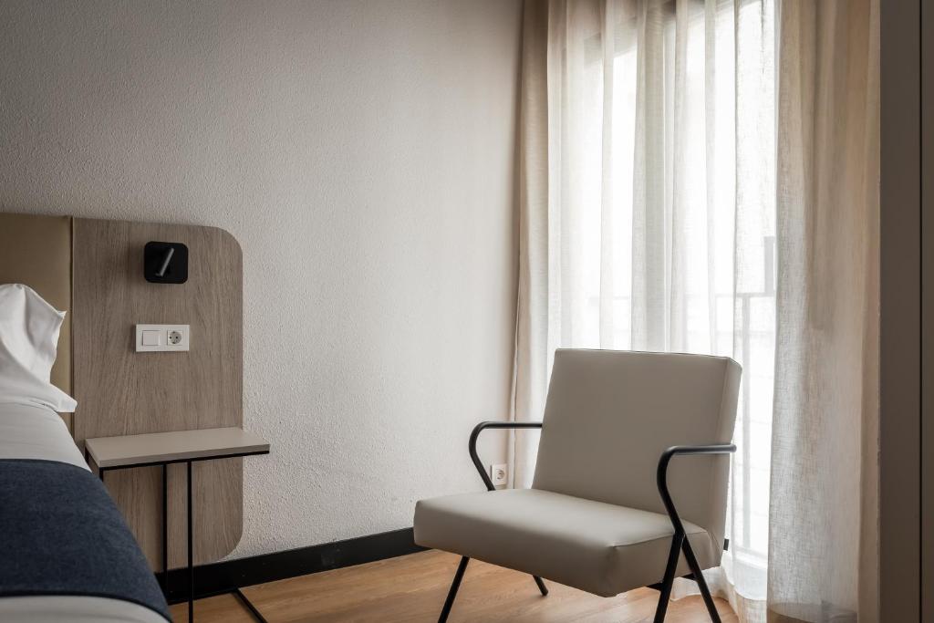 Hotel Don Jaime 54 - Resim 20