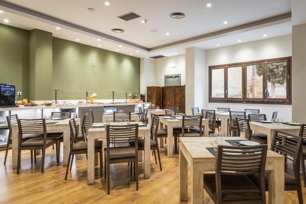 Hotel Don Jaime 54 - Resim 29