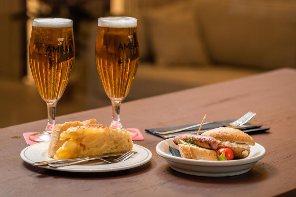 Hotel Don Jaime 54 - Resim 41