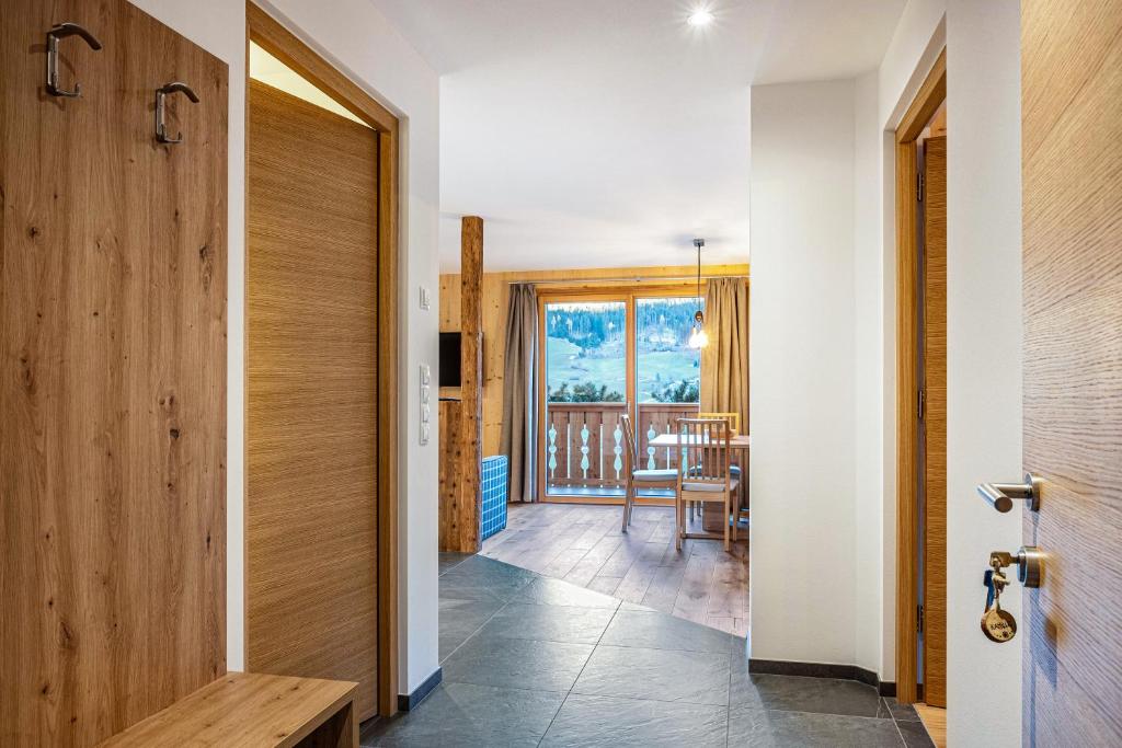 Fotografie z fotogalerie ubytování Mittnackerhof Apartment Kamille v destinaci Sarntal