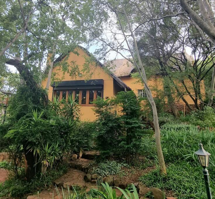 Inn The Bush, Magaliesburg (updated prices 2024)