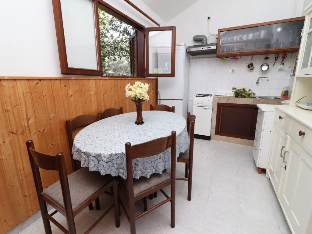 Kuchyňa alebo kuchynka v ubytovaní Holiday House Danica