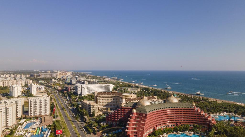 Sea View Apartment Near Beach With Balcony in Aksu