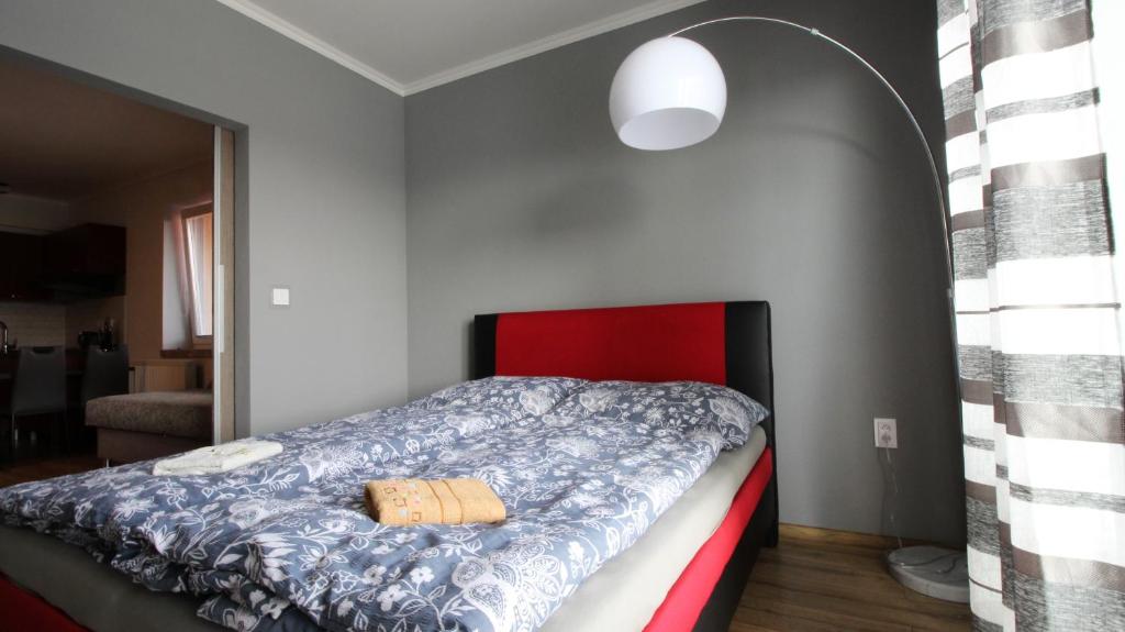 Penzión Mika - Two-Bedroom Suite With Balcony And Garden View