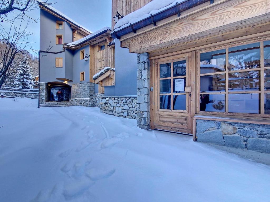 Appartement confortable proche centre, pistes et parking couvert - FR-1-518-116 v zime