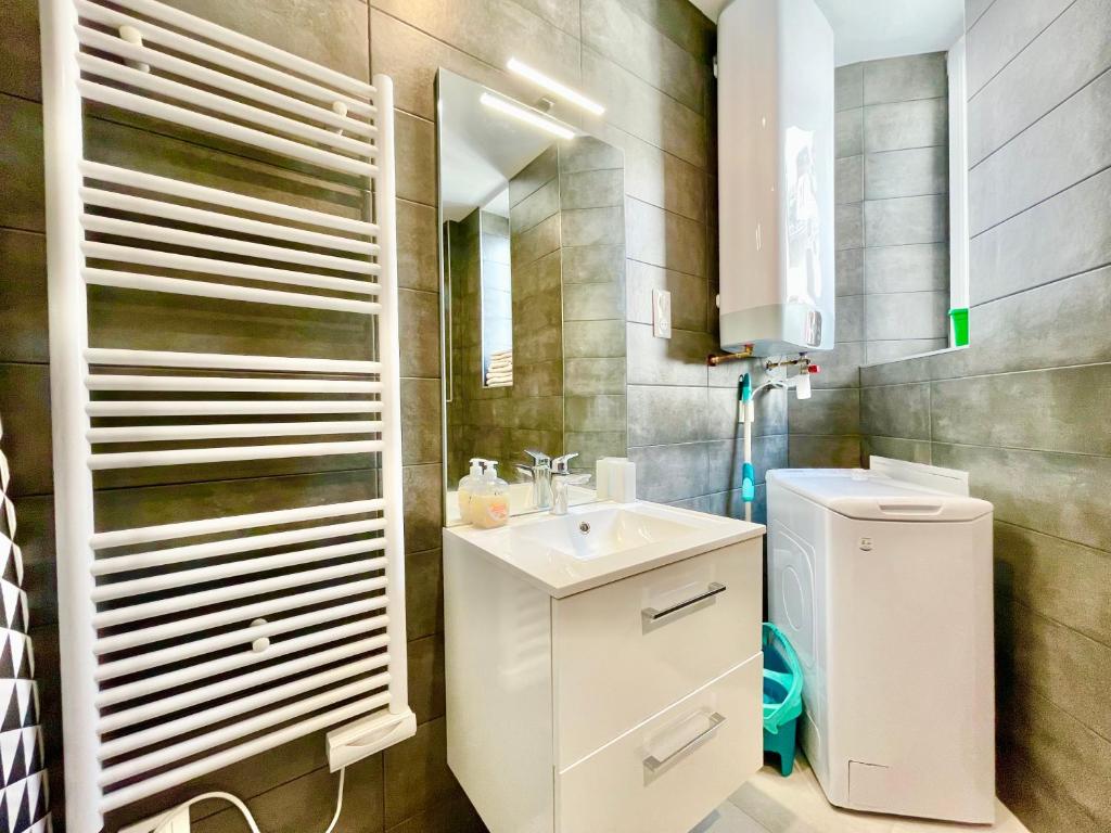 COLMAR - Appartements Deluxe - Lumineux - Stationnement Gratuit et Facile dans la rue – photo 42