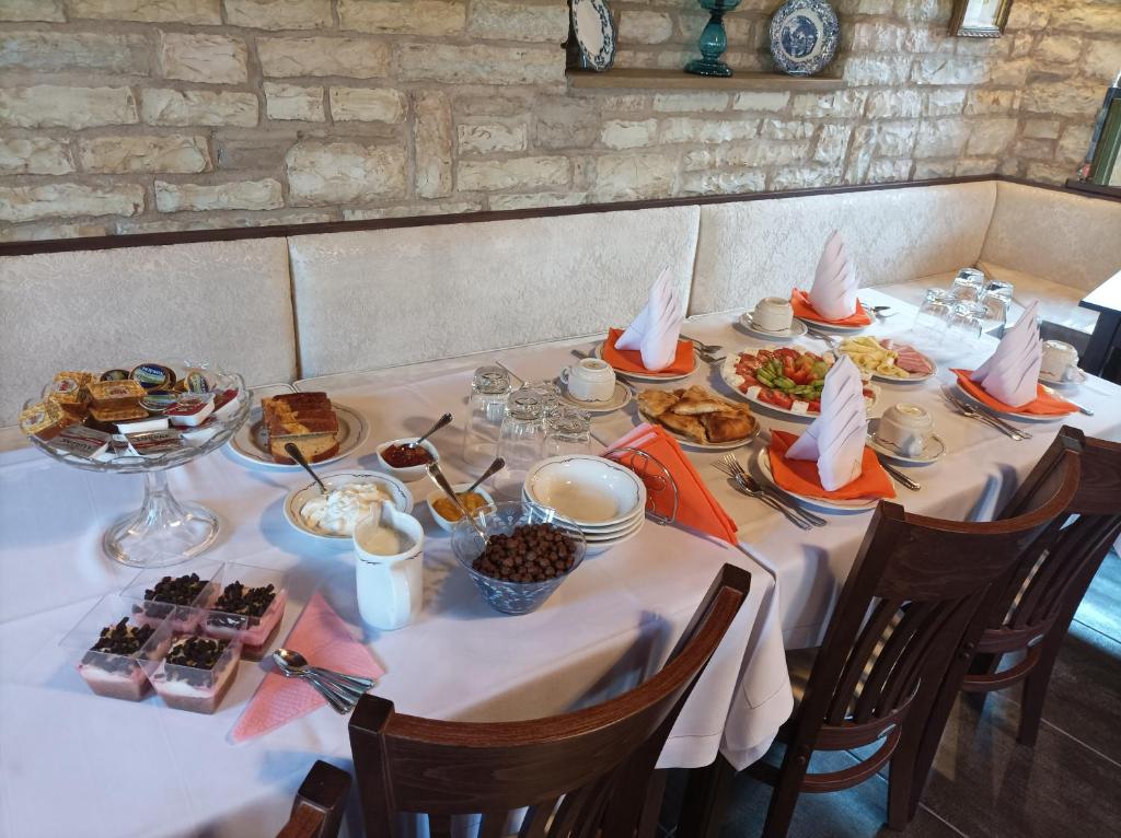 Gioraldi Art Hotel - 4