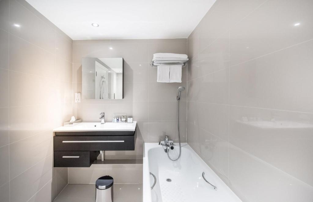 Holiday Inn London Kensington High St., an IHG Hotel - Sala Padrão