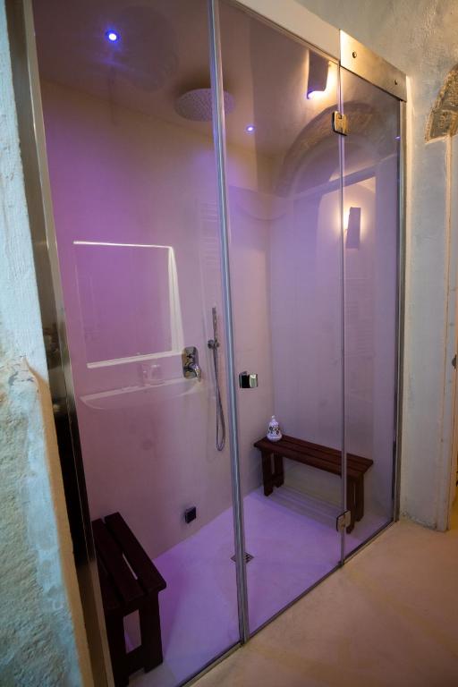 Koupelna v ubytování Albergo Diffuso Il Casale