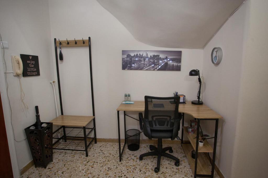 Zdjęcie z galerii obiektu Lovely Nest Piraeus w Pireusie